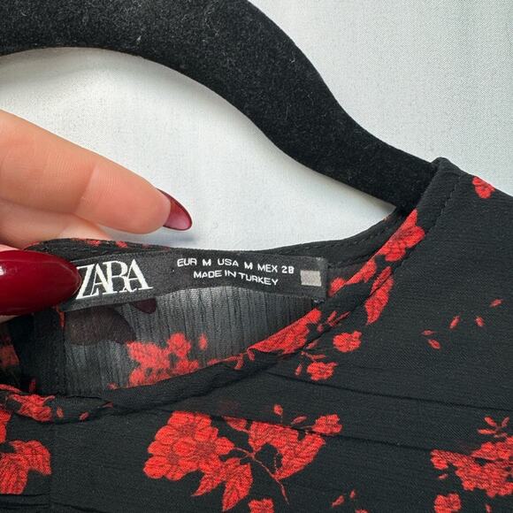 Zara Women’s Sheer Chiffon Black Red Floral Blouse Size Medium - Picture 6 of 15
